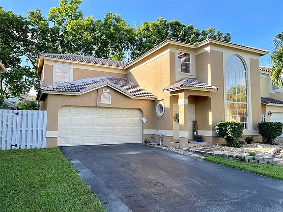 2nd image of 4257 NW 57th Drive
