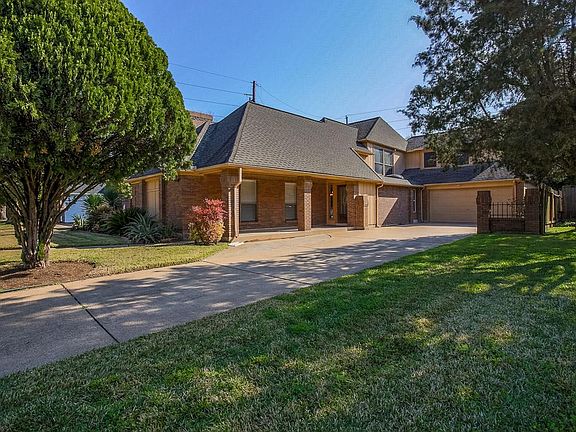 3rd image of 1759 Creekside Dr