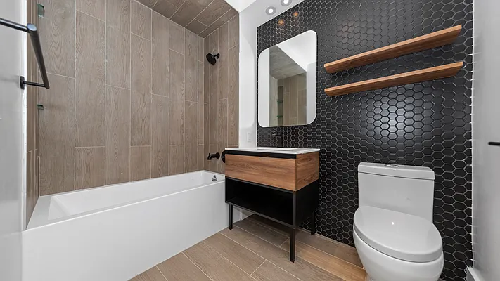 Rented by Nooklyn NYC LLC | media 58