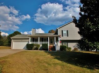 3403 Old Oaks Rd, Buford, GA 30519