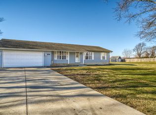 11904 N West Ave, Thayer, IN 46381