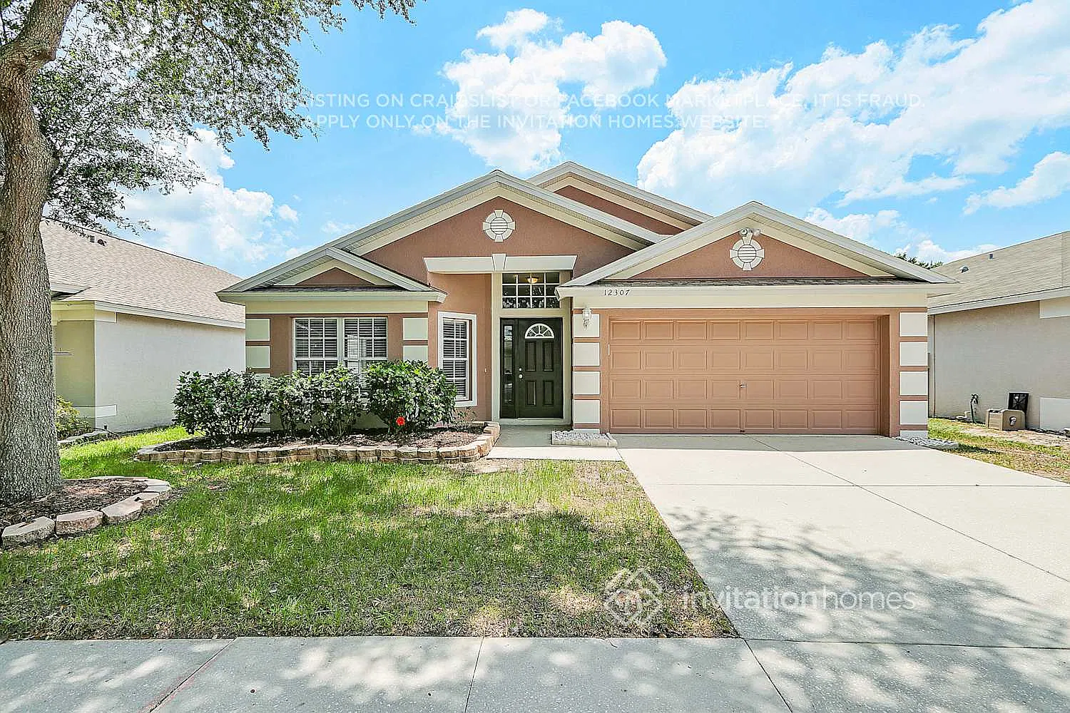 12307 Hawkeye Point Pl Riverview, FL 33578 — Photo 2