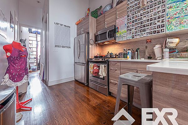1st image of 177 Wyckoff Ave #3L3