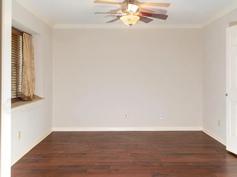 1704 Crystal Hills Dr — Photo 15