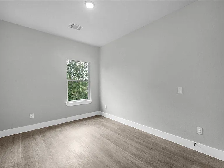 1084 Junell St #A — Photo 12