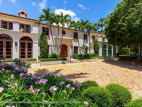 3rd image of 614 Tarpon Way