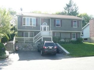 10 Macomber Rd, Gloucester, MA 01930