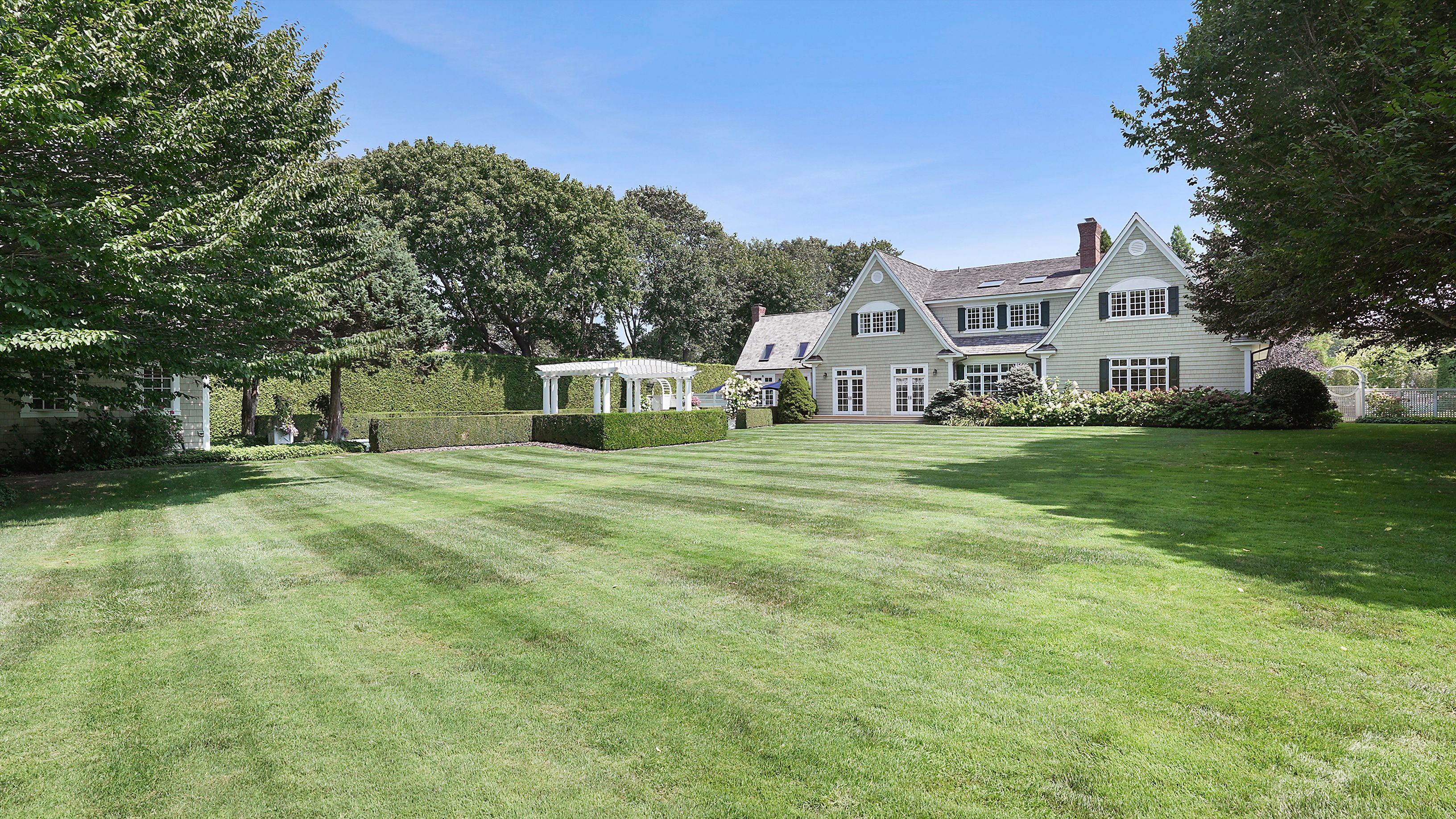 57 Georgica Rd, East Hampton, NY 11937 | Out East