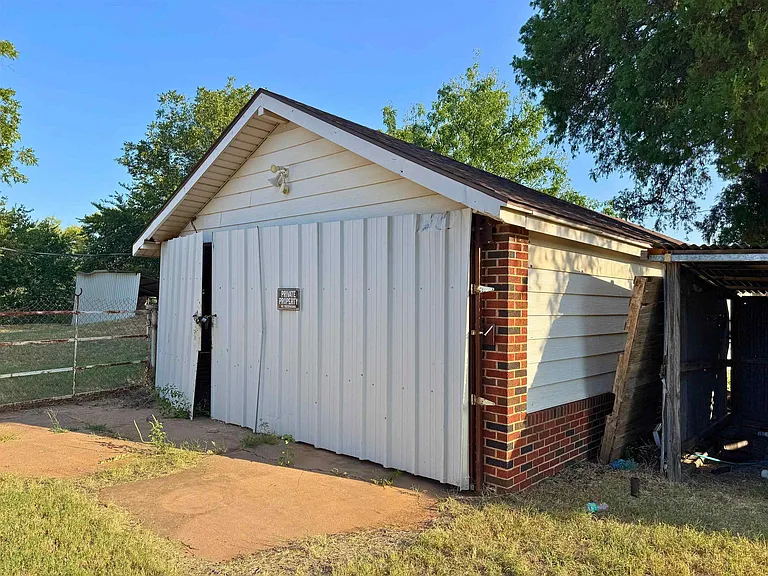4594 Bus Hwy #287 — Photo 34