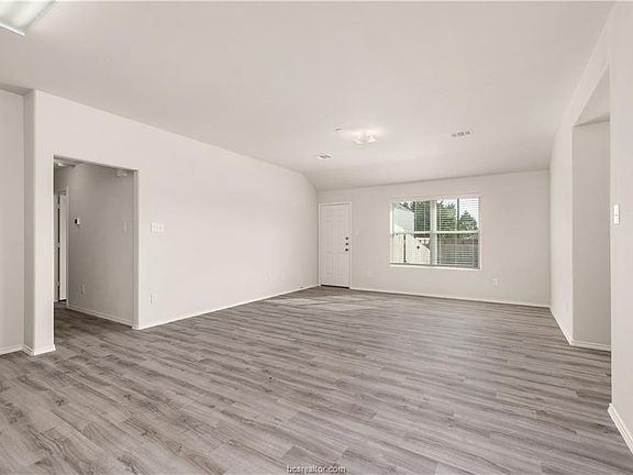 2nd image of 2110 Oakwood Forest Dr