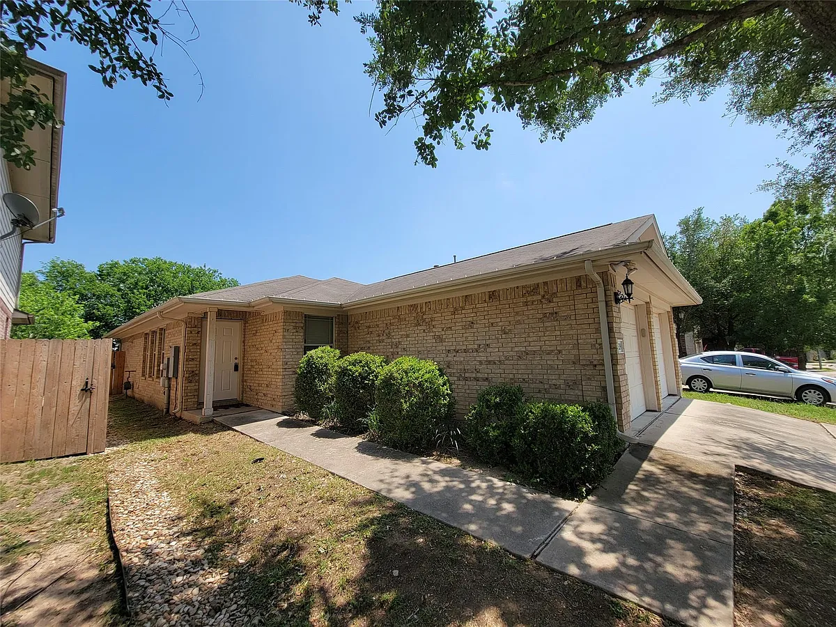 Building Photo - 11329 Church Canyon Dr