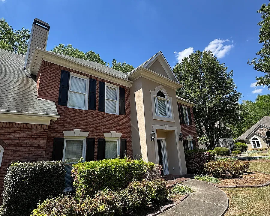 3802 Lance Bluff Ct