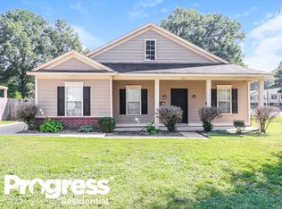 105 Keough Rd, Collierville, TN 38017