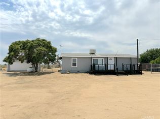 6421 Sunset Rd, Phelan, CA 92371