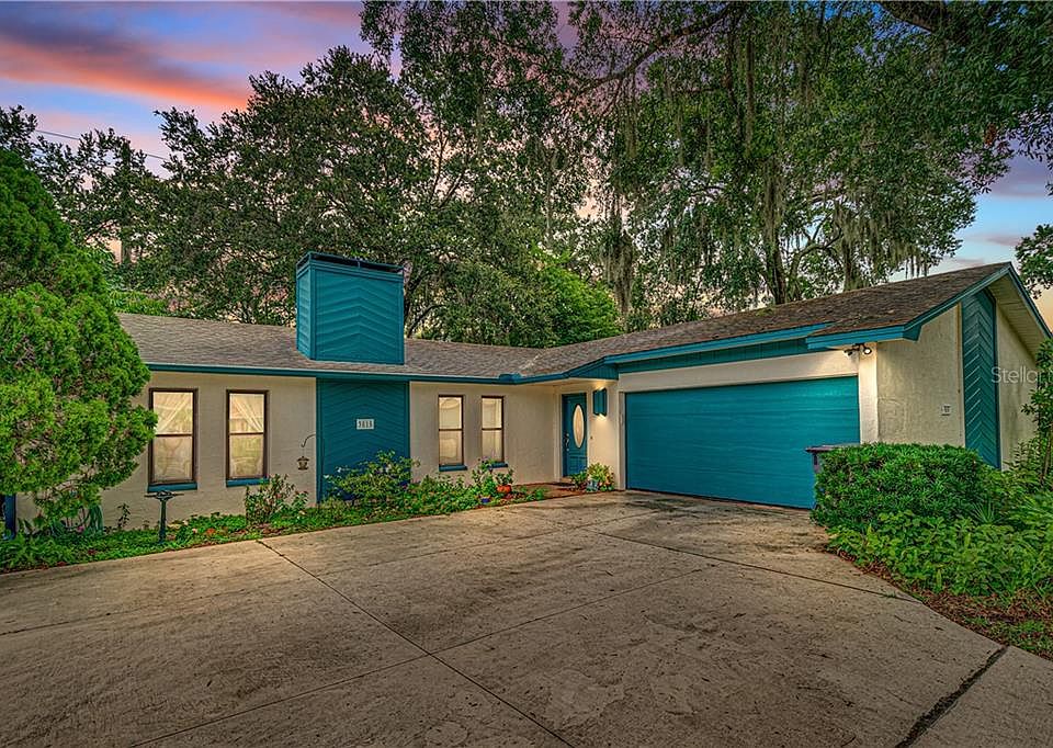 1st image of 3815 Garnet Dr
