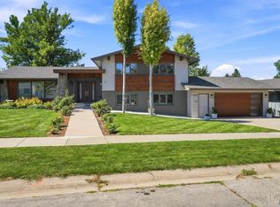 3107 Flint Dr, Rapid City, SD 57702