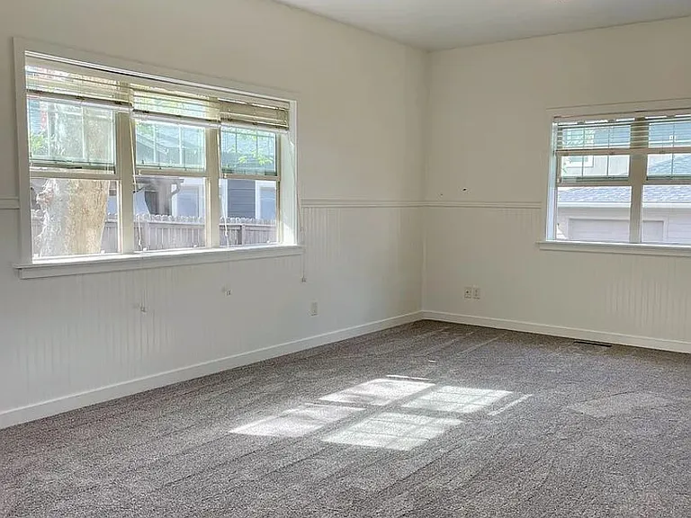 907 Bellview Ave — Photo 9