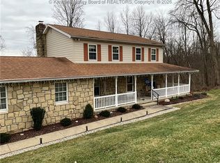 101 Quail Ridge Rd, Huntington, WV 25701
