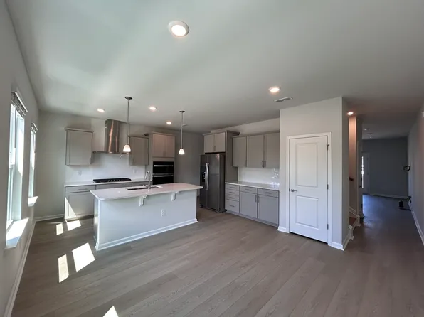 7254 Morris Acres Rd, Apex, NC 27523