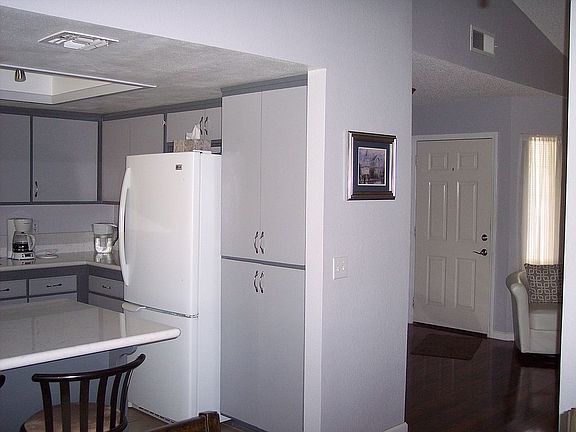 4th image of 755 Desert Calico Dr