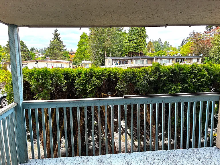 15409 9th Ave SW #5 — Photo 5