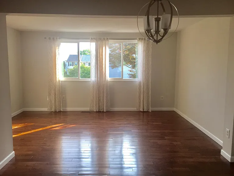 3712 Sudley Ford Ct — Photo 7