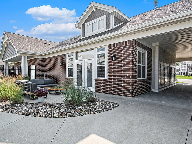 Strathmore Apartment Homes — Photo 41