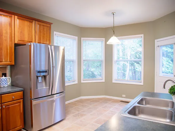 1506 Redwater Branch Ct, Apex, NC 27502