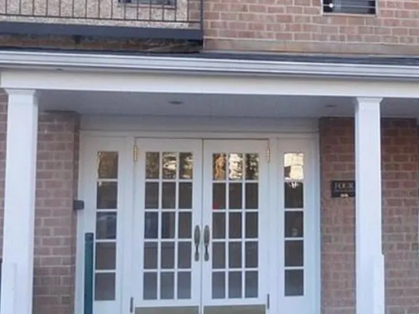 2 Consulate Drive #3N, Eastchester, NY 10707