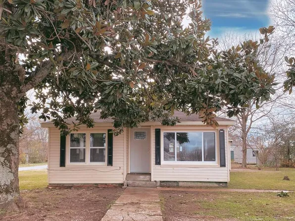 1305 13th St, Sheffield, AL 35660