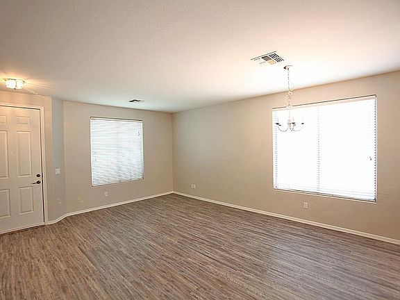 4th image of 13548 W Mauna Loa Ln