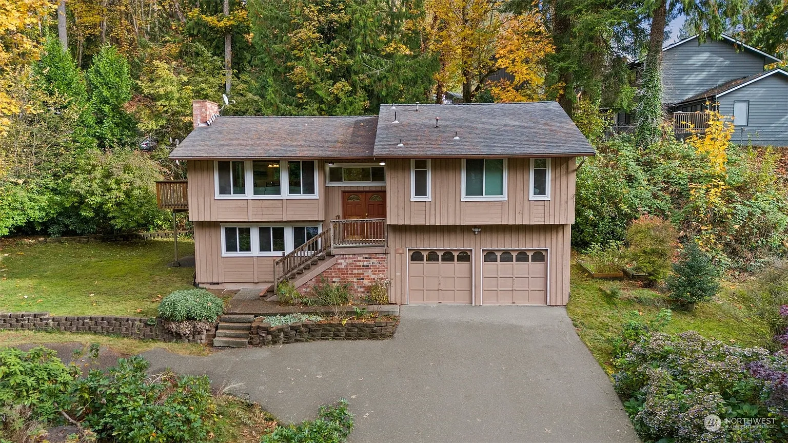 10805 Vernon Road photo 1