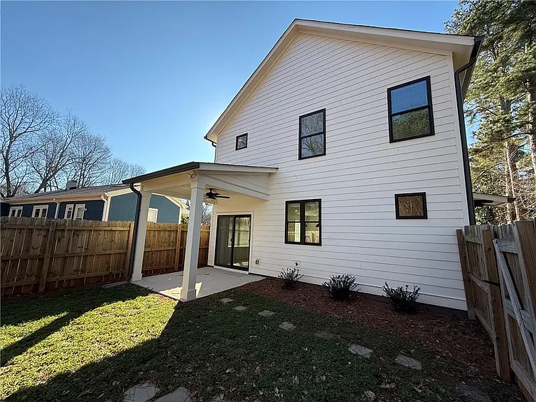2936 Cherokee Rd — Photo 15