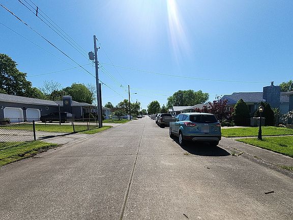 4th image of 2215 McKinley Ave