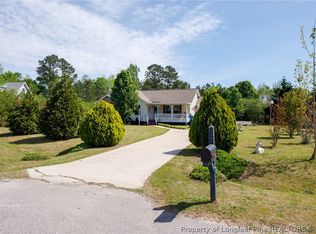 216 NW Calcasieu Dr, Parkton, NC 28371