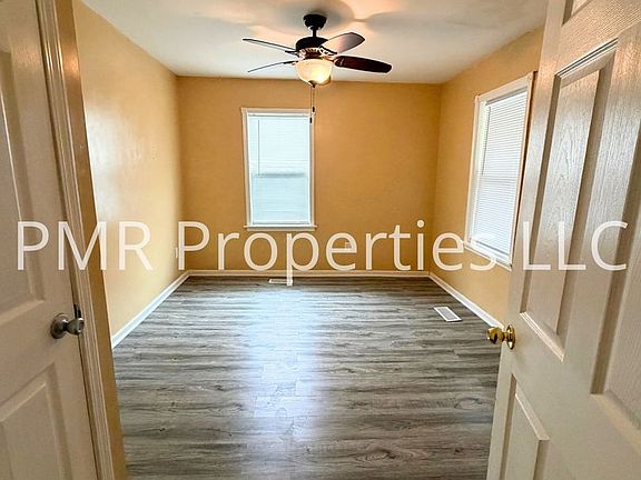 3rd image of 5334 Barbara St