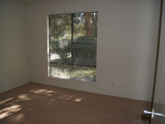 4th image of 460 N Civic Dr APT 105