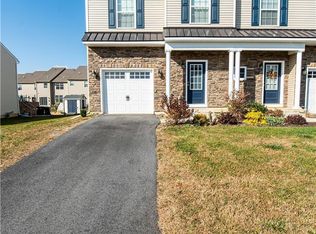 1434 Black Forest Dr S, Allentown, PA 18104