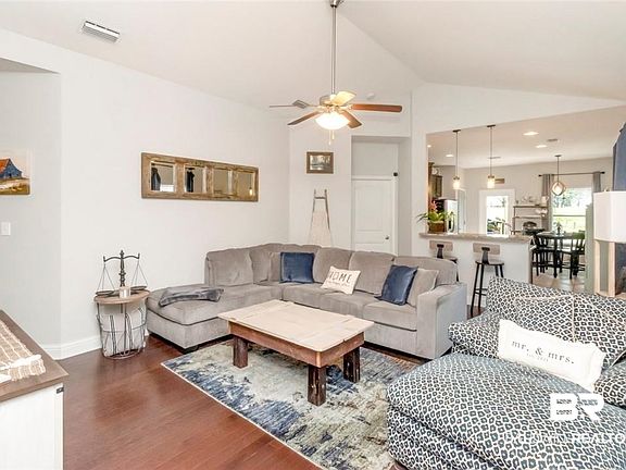 2nd image of 10622 Dunmore Dr