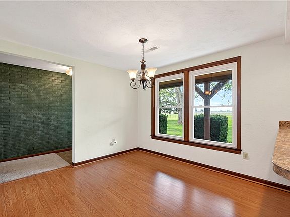 5th image of 7988 McCool Rd