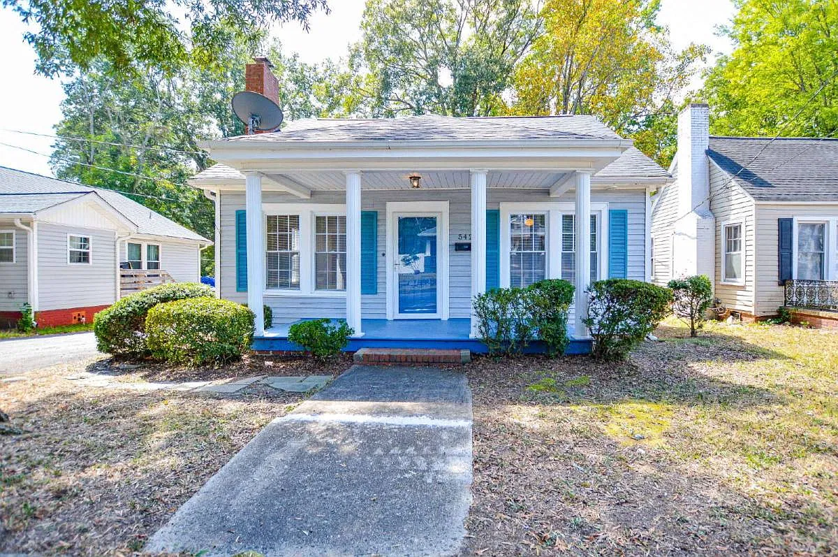 542 E Black St in Rock Hill, SC 29730 — Photo 1