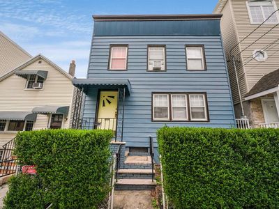 34 Thorne St, Jersey City, NJ, 07307