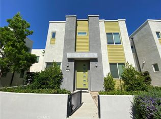 307 Magnet, Irvine, CA 92618
