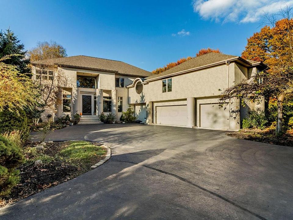 1st image of 3857 Fairlington Dr