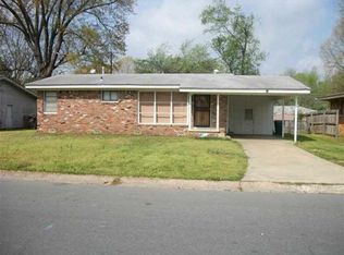 6 Rolling Ln, Little Rock, AR 72209