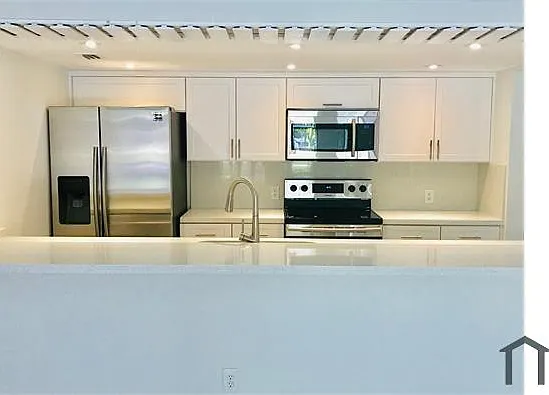 1640 W Golfview Dr — Photo 8