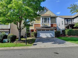 5910 Falls Landing Dr, Cumming, GA 30040