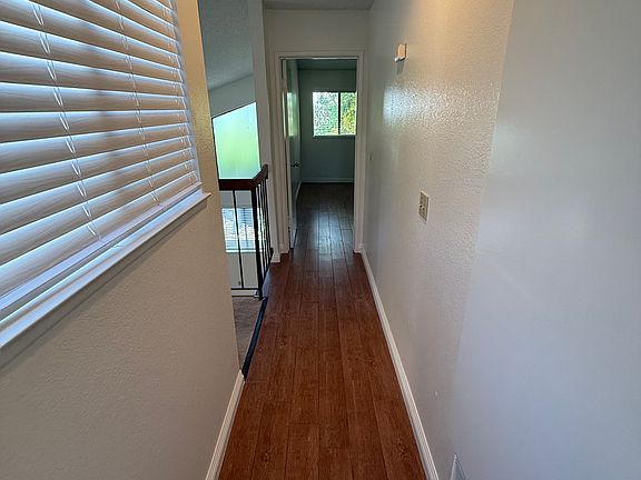 4th image of 4634 Canyon Park Ln