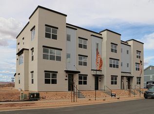 907 W Gold Ridge Ln, Saint George, UT 84790
