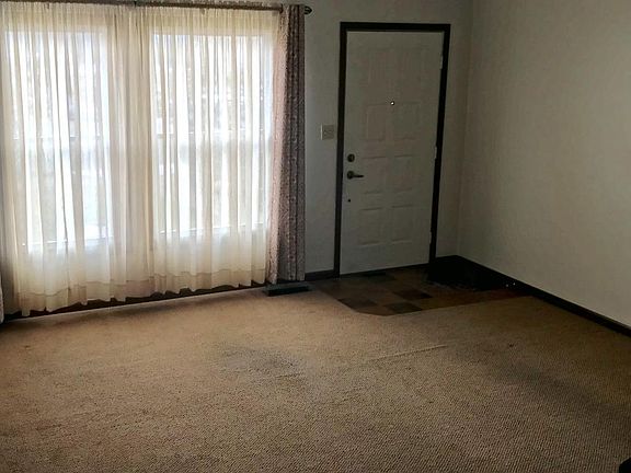 5th image of 502B E Hendelmeyer Ave